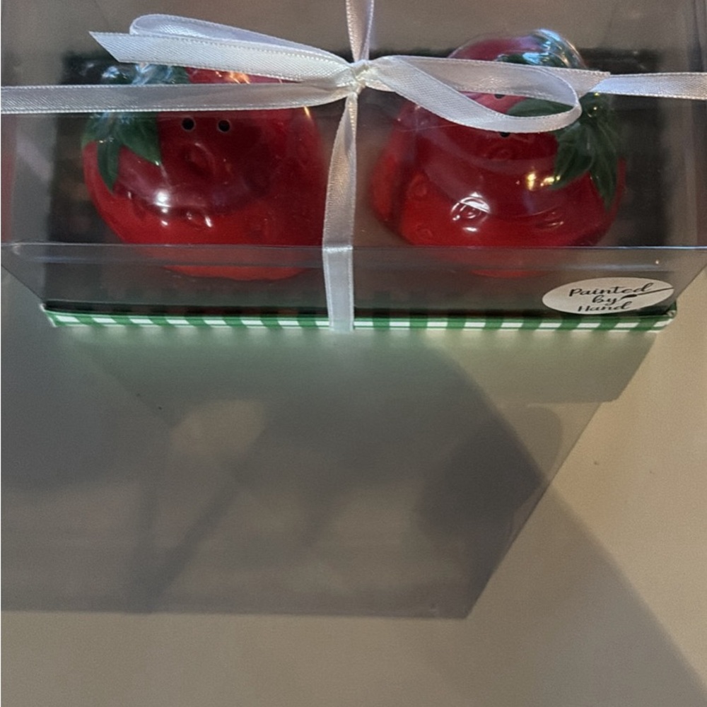 Red Strawberry Salt and Pepper Shakers - Picture 2 of 5